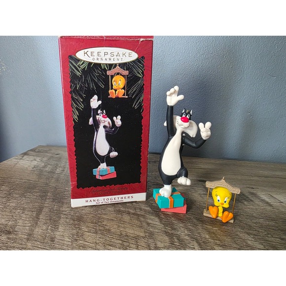 Hallmark Other - Hallmark Keepsake Ornament 1995 Looney Tunes Sylvester Tweety Hang-Togethers Set